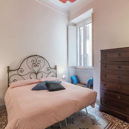Colosseo Cozy Apartment Рим Экстерьер фото