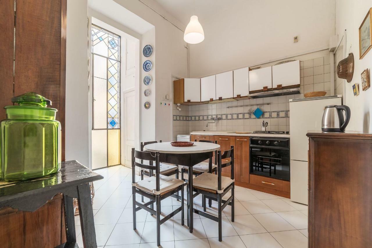 Colosseo Cozy Apartment Рим Экстерьер фото