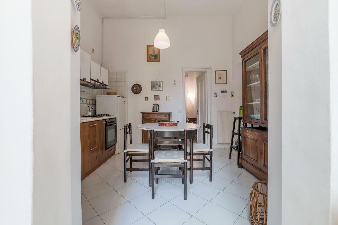 Colosseo Cozy Apartment Рим Экстерьер фото